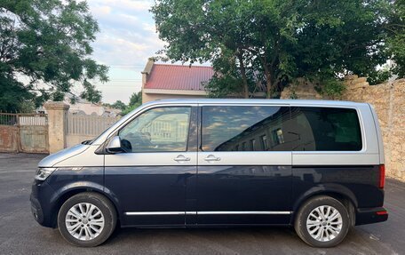 Volkswagen Multivan T6 рестайлинг, 2019 год, 5 500 000 рублей, 2 фотография