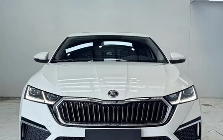 Skoda Octavia IV, 2023 год, 2 760 000 рублей, 2 фотография