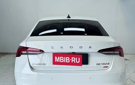 Skoda Octavia IV, 2023 год, 2 760 000 рублей, 5 фотография