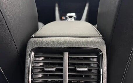 Skoda Octavia IV, 2023 год, 2 760 000 рублей, 15 фотография