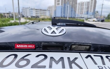 Volkswagen Touran III, 2010 год, 700 000 рублей, 8 фотография