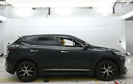 Toyota Harrier, 2020 год, 2 399 999 рублей, 4 фотография