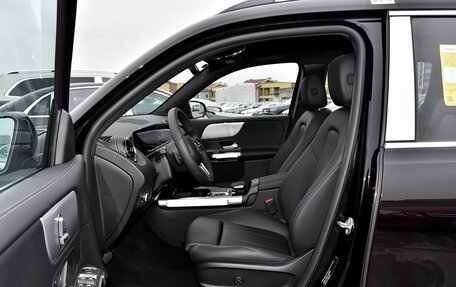 Mercedes-Benz GLB, 2023 год, 2 619 000 рублей, 13 фотография