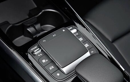 Mercedes-Benz GLB, 2023 год, 2 619 000 рублей, 30 фотография