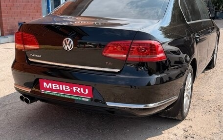 Volkswagen Passat B7, 2011 год, 900 000 рублей, 3 фотография