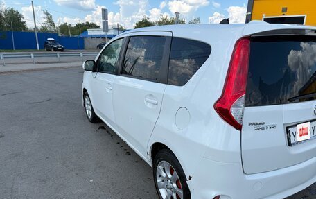 Toyota Passo Sette, 2009 год, 600 000 рублей, 3 фотография