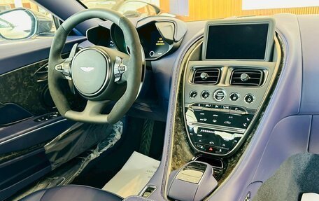 Aston Martin DBS III, 2024 год, 35 700 000 рублей, 12 фотография