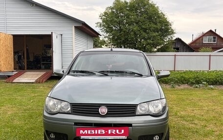 Fiat Albea I рестайлинг, 2012 год, 425 000 рублей, 2 фотография