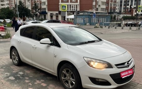 Opel Astra J, 2014 год, 800 000 рублей, 2 фотография