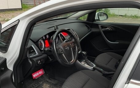 Opel Astra J, 2014 год, 800 000 рублей, 7 фотография