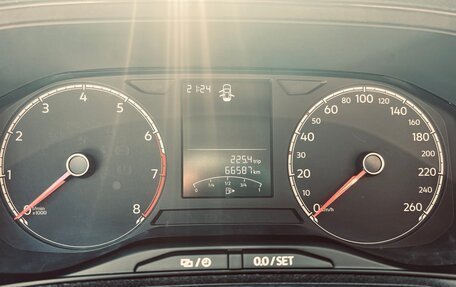 Volkswagen Polo VI (EU Market), 2021 год, 1 450 000 рублей, 33 фотография