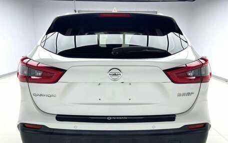Nissan Qashqai, 2022 год, 2 200 000 рублей, 5 фотография