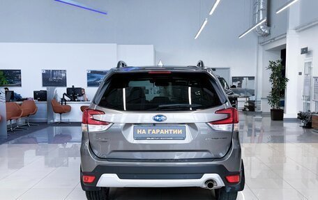Subaru Forester, 2018 год, 2 790 000 рублей, 6 фотография