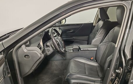 Lexus ES VII, 2019 год, 3 490 000 рублей, 16 фотография