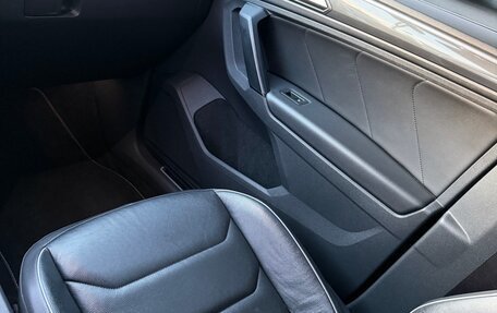 Volkswagen Tiguan II, 2020 год, 3 090 000 рублей, 18 фотография