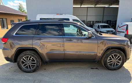 Jeep Grand Cherokee, 2018 год, 3 300 000 рублей, 4 фотография