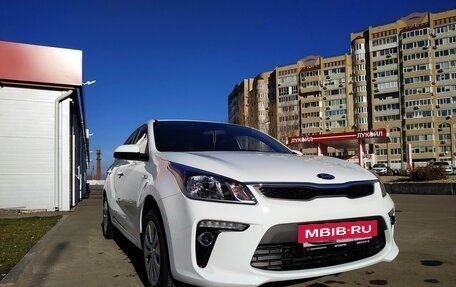 KIA Rio IV, 2019 год, 1 250 000 рублей, 10 фотография