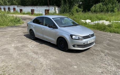 Volkswagen Polo VI (EU Market), 2011 год, 500 000 рублей, 3 фотография