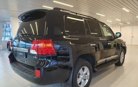 Toyota Land Cruiser 200, 2015 год, 4 404 000 рублей, 2 фотография