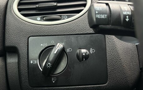 Ford Focus II рестайлинг, 2006 год, 320 000 рублей, 12 фотография