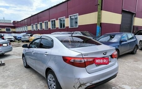 KIA Rio III рестайлинг, 2013 год, 700 000 рублей, 4 фотография