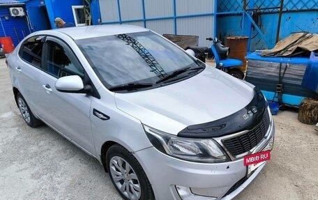 KIA Rio III рестайлинг, 2013 год, 700 000 рублей, 2 фотография
