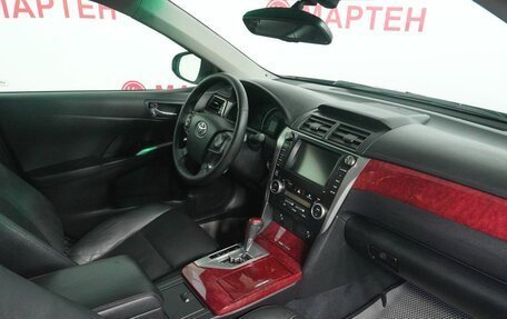 Toyota Camry, 2013 год, 1 745 000 рублей, 10 фотография