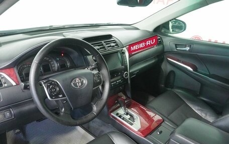 Toyota Camry, 2013 год, 1 745 000 рублей, 9 фотография