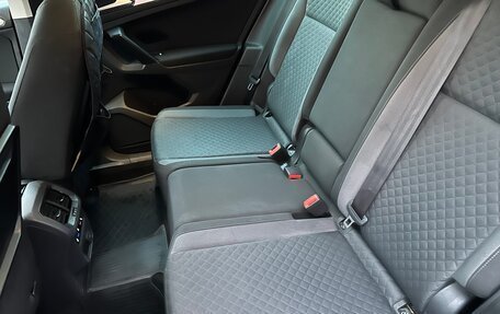 Volkswagen Tiguan II, 2017 год, 2 150 000 рублей, 10 фотография