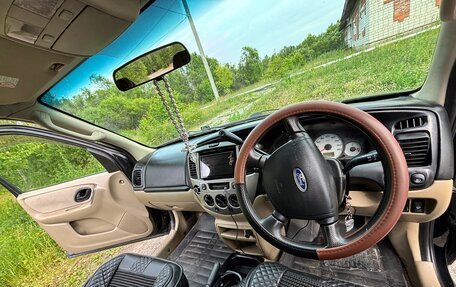 Ford Escape II, 2004 год, 650 000 рублей, 10 фотография