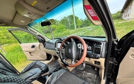 Ford Escape II, 2004 год, 650 000 рублей, 8 фотография