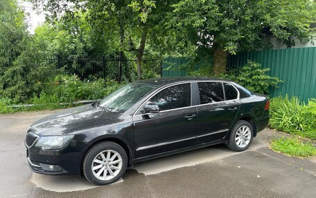 Skoda Superb III рестайлинг, 2013 год, 1 200 000 рублей, 1 фотография