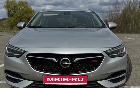 Opel Insignia II рестайлинг, 2019 год, 1 950 000 рублей, 1 фотография