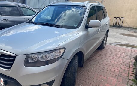 Hyundai Santa Fe III рестайлинг, 2010 год, 960 000 рублей, 2 фотография