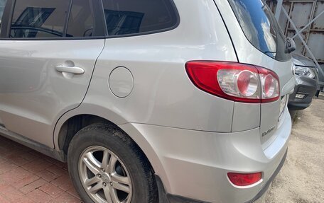 Hyundai Santa Fe III рестайлинг, 2010 год, 960 000 рублей, 15 фотография