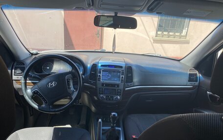 Hyundai Santa Fe III рестайлинг, 2010 год, 960 000 рублей, 31 фотография