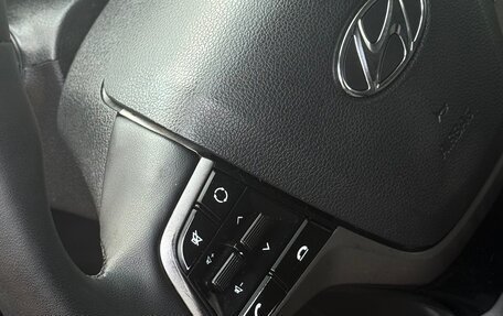 Hyundai Solaris II рестайлинг, 2017 год, 745 000 рублей, 4 фотография