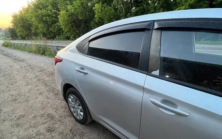 Hyundai Solaris II рестайлинг, 2017 год, 745 000 рублей, 12 фотография
