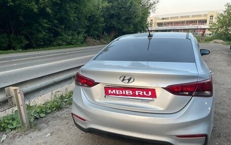 Hyundai Solaris II рестайлинг, 2017 год, 745 000 рублей, 10 фотография