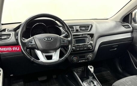 KIA Rio III рестайлинг, 2013 год, 949 900 рублей, 17 фотография