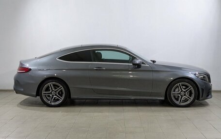 Mercedes-Benz C-Класс, 2018 год, 3 485 000 рублей, 11 фотография