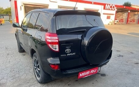 Toyota RAV4, 2010 год, 1 600 000 рублей, 2 фотография