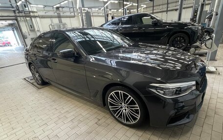 BMW 5 серия, 2019 год, 3 999 999 рублей, 2 фотография