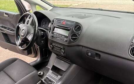 Volkswagen Golf Plus II, 2011 год, 600 000 рублей, 6 фотография