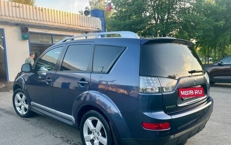 Mitsubishi Outlander III рестайлинг 3, 2008 год, 920 000 рублей, 5 фотография