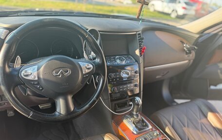 Infiniti FX II, 2012 год, 2 500 000 рублей, 11 фотография