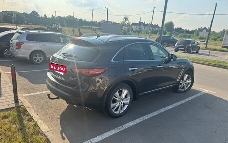 Infiniti FX II, 2012 год, 2 500 000 рублей, 6 фотография