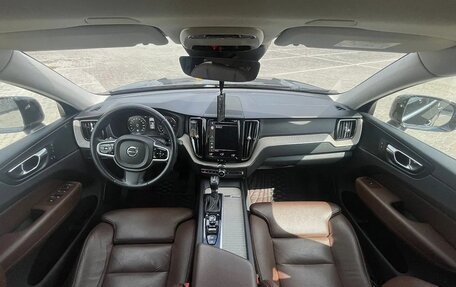 Volvo XC60 II, 2018 год, 3 250 000 рублей, 7 фотография