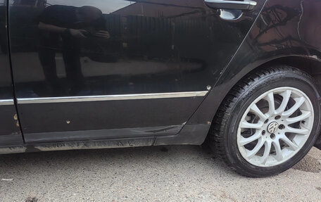 Volkswagen Passat B6, 2007 год, 310 000 рублей, 30 фотография