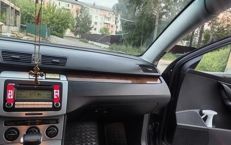 Volkswagen Passat B6, 2007 год, 310 000 рублей, 16 фотография
